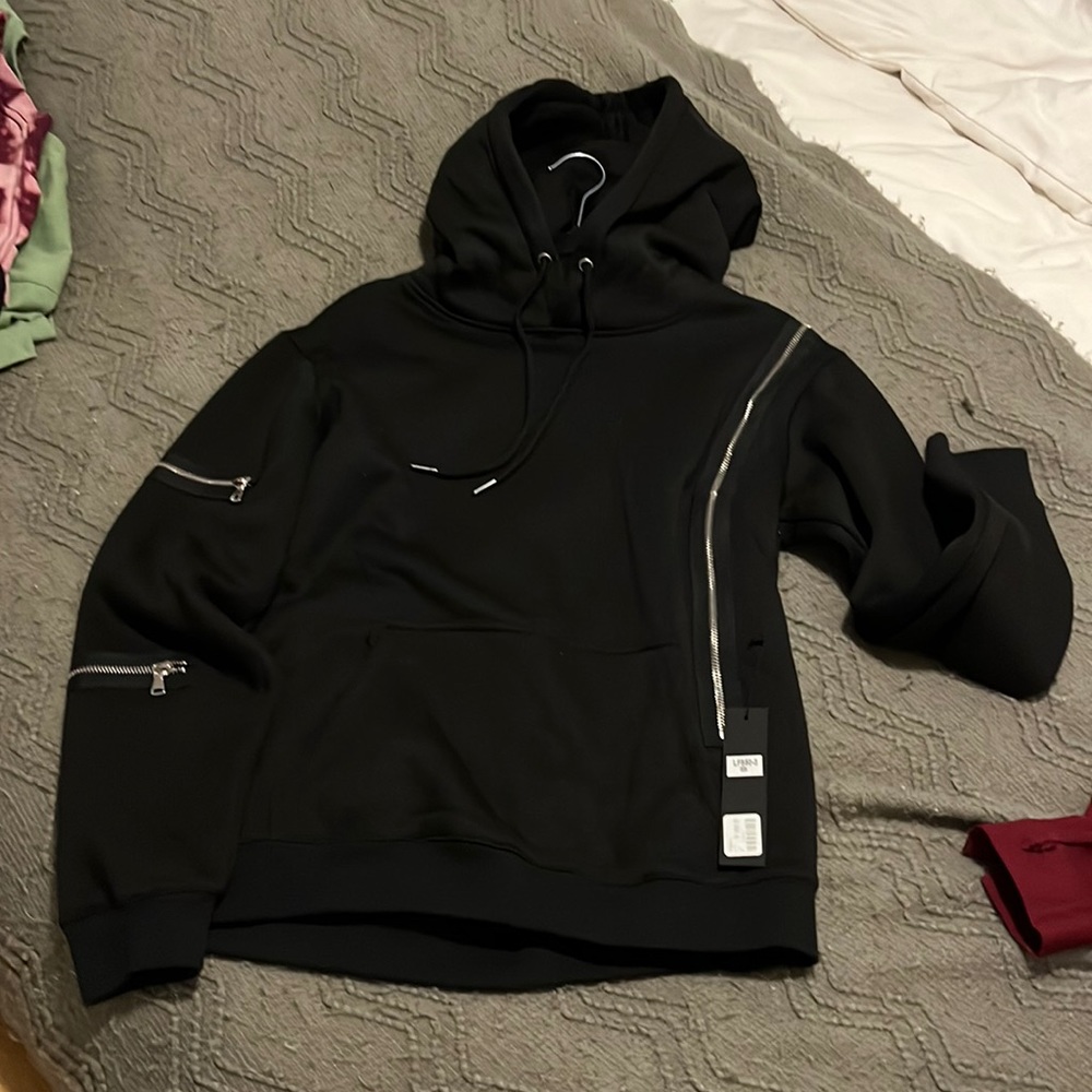 LF zipper black hoodie